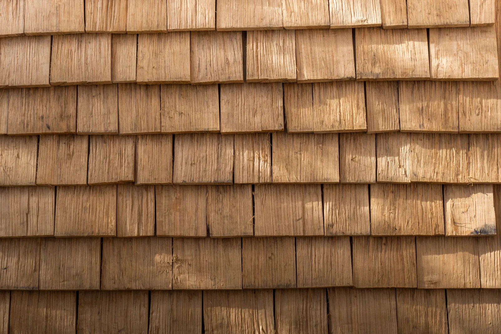 Détail d'une couverture en écaille de châtaignier